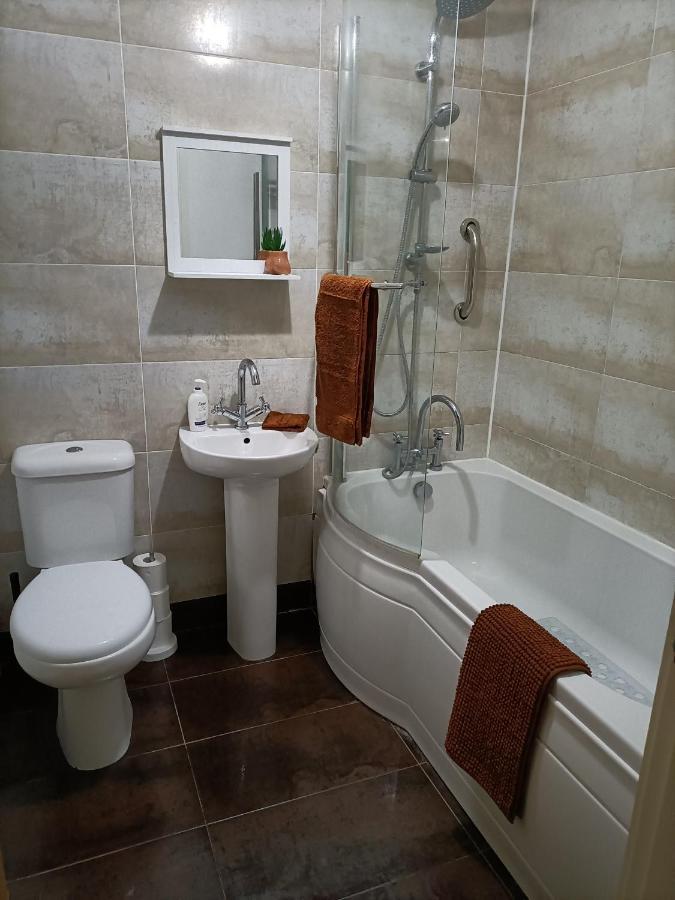 Ferienwohnung Harbour View Carrickfergus Exterior foto